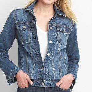Gap | Icon Denim Jacket in Saddle Blue